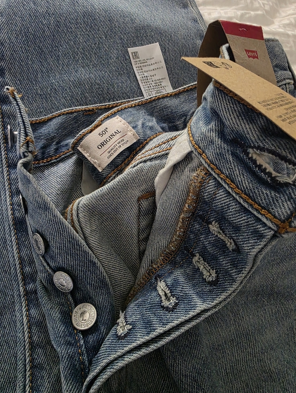 Levi's 501 Woman's High Rise Straight Leg Jeans 31x30 - Picture 5 of 5